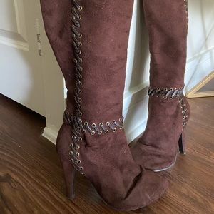 ⭐️Charlotte Russe Suede laceup side knee high boot